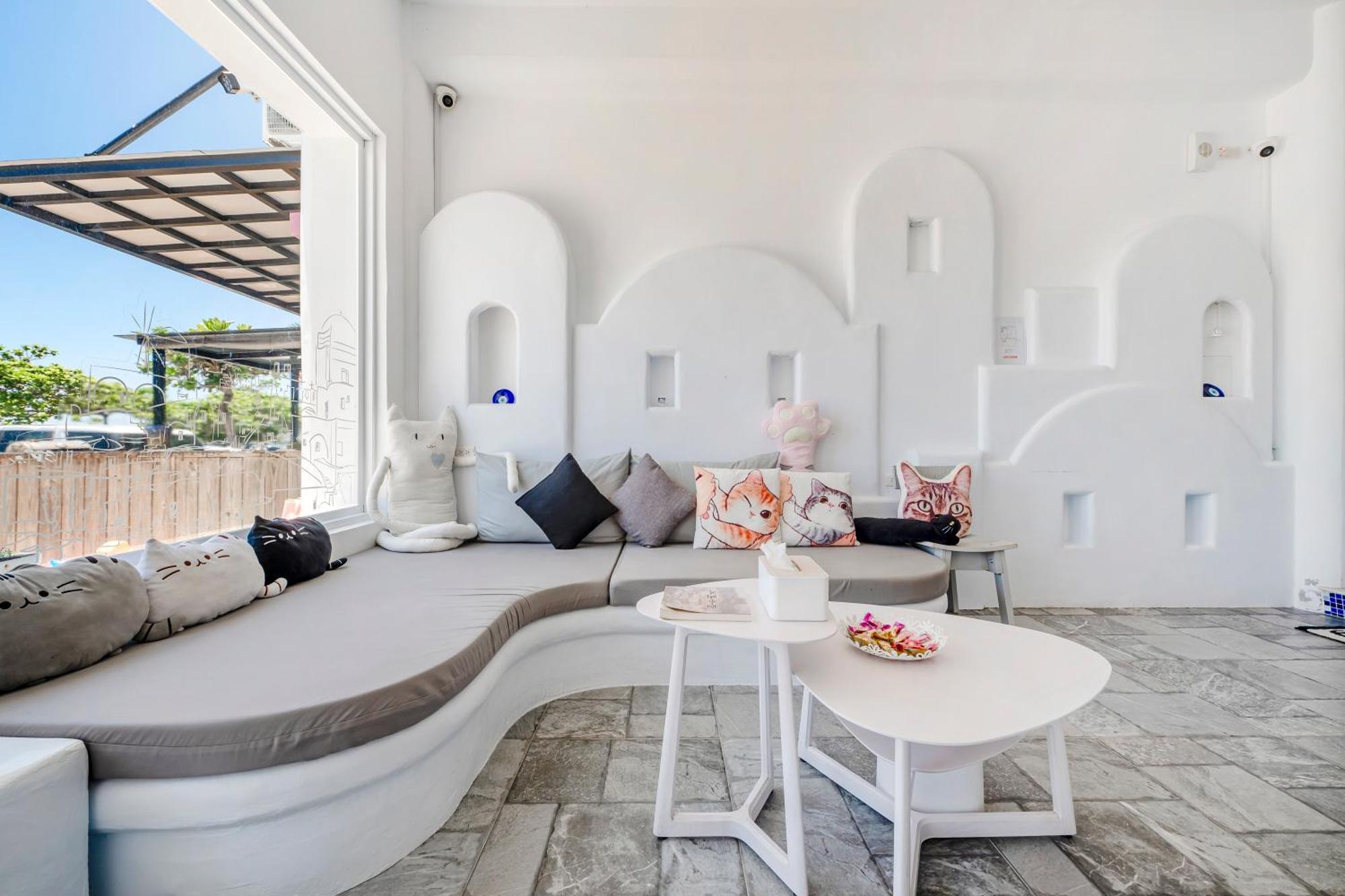 Cat At Greece Bed & Breakfast Nanwan Bagian luar foto